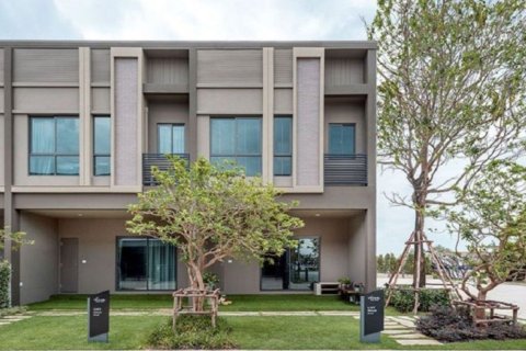 Studio dans le Condo à Pathum Thani, Thaïlande  № 154485 - photo 4