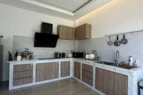 Вилла в Сураттхани, Таиланд с 3 спальнями  № 172911 - фото 4