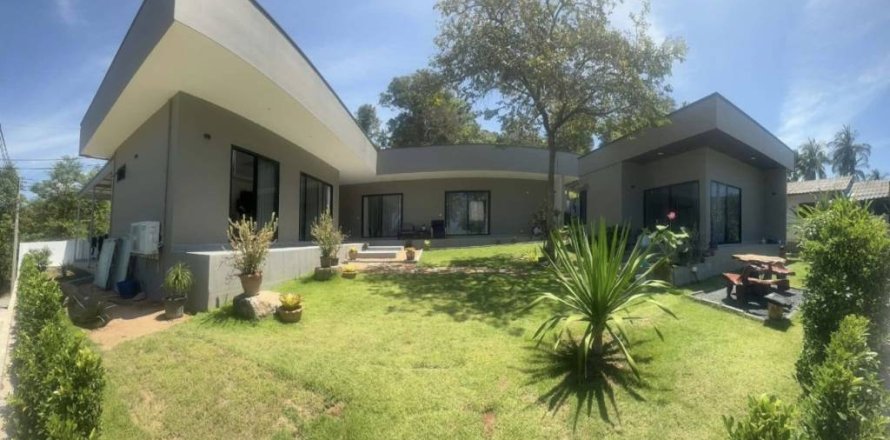 Вилла в Сураттхани, Таиланд с 3 спальнями  № 172911