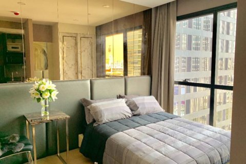 Студия в кондо в Бангкоке, Таиланд № 172912