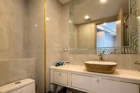 Condo in Pattaya, Thailand, 1 bedroom № 173979 - photo 6