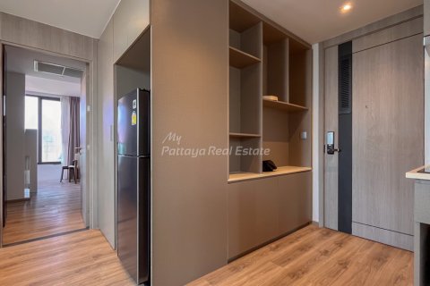 Condo in Bang Lamung, Thailand, 2 bedrooms № 173976 - photo 6