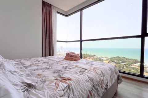 Condo in Bang Lamung, Thailand, 2 bedrooms № 173976 - photo 17