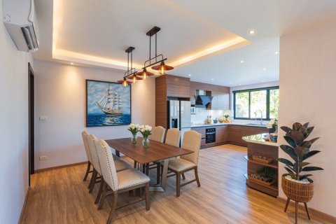 House in Chiang Mai, Thailand 4 bedrooms № 150368 - photo 11