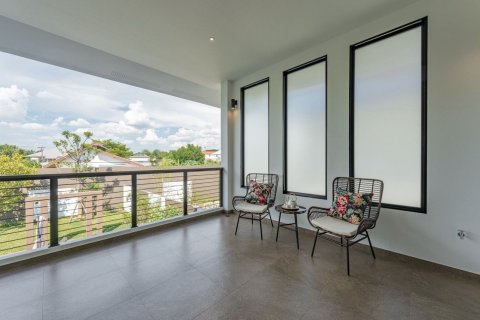 House in Chiang Mai, Thailand 4 bedrooms № 150368 - photo 5