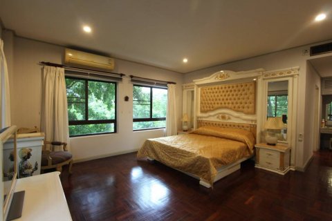 Condo à Sattahip, Thaïlande, 4 chambres  № 115673 - photo 9