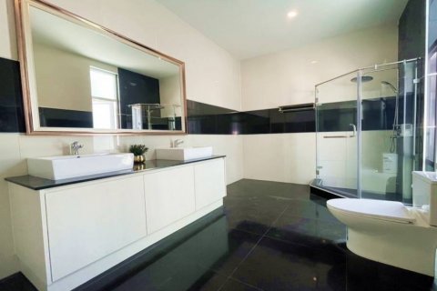 Villa in Hua Hin, Thailand 3 bedrooms № 115679 - photo 10