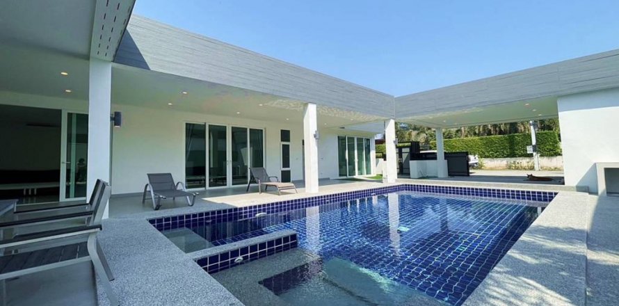 Villa in Hua Hin, Thailand 3 bedrooms № 115679