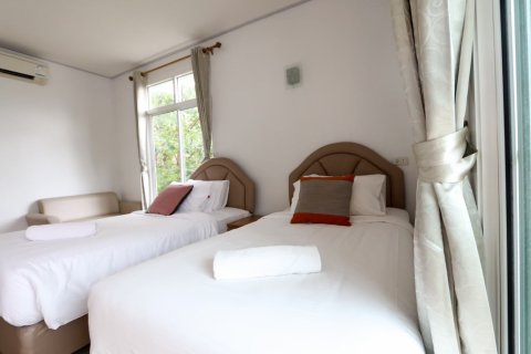 Land in Pak Chong, Thailand 3200 sq.m. № 135819 - photo 6