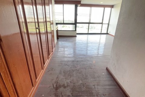 Condo à Samut Prakan, Thaïlande, 2 chambres  № 135820 - photo 3