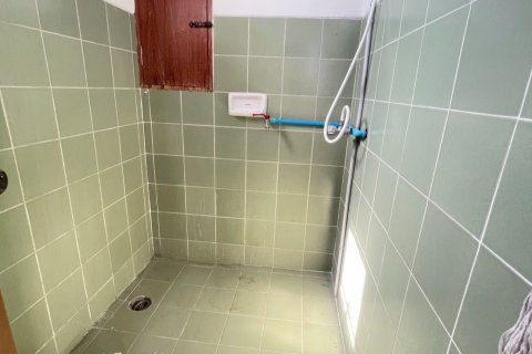 Condo à Samut Prakan, Thaïlande, 2 chambres  № 135820 - photo 15