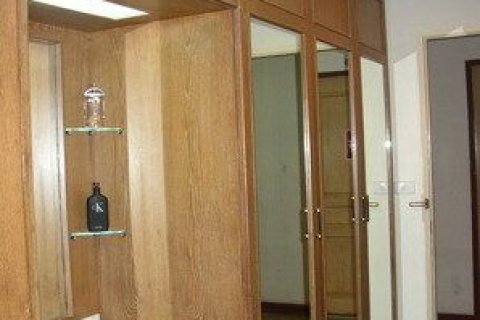 Studio in the Condo in Khlong Toei, Bangkok, Thailand № 135817 - photo 4