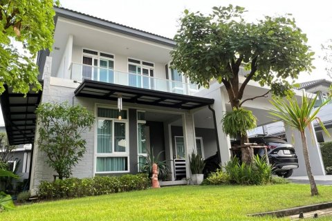 Villa à Bang Kaeo, Thaïlande 4 chambres № 133756 - photo 11