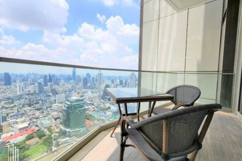 Кондоминиум с 2 спальнями в Кхлонг Сане, Бангкок, Таиланд № 133757 - фото 12