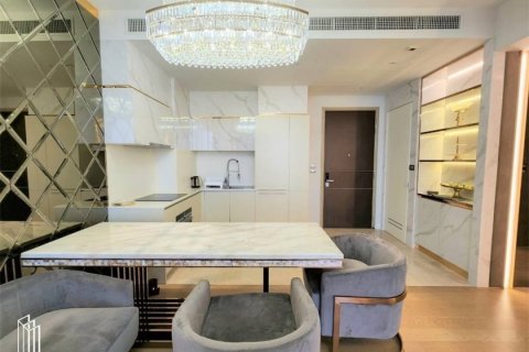 Кондоминиум с 2 спальнями в Кхлонг Сане, Бангкок, Таиланд № 133757 - фото 3