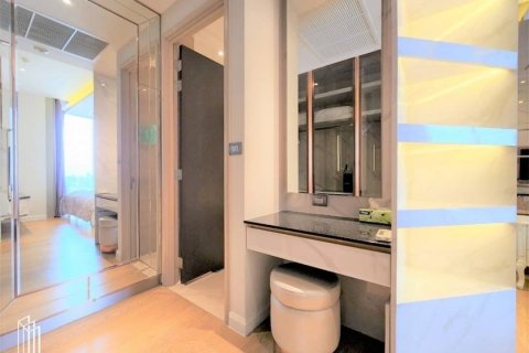 Кондоминиум с 2 спальнями в Кхлонг Сане, Бангкок, Таиланд № 133757 - фото 10