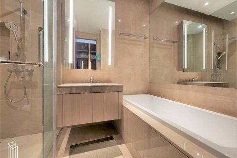 Кондоминиум с 2 спальнями в Кхлонг Сане, Бангкок, Таиланд № 133757 - фото 11