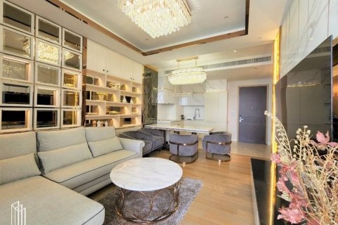 Кондоминиум с 2 спальнями в Кхлонг Сане, Бангкок, Таиланд № 133757 - фото 2