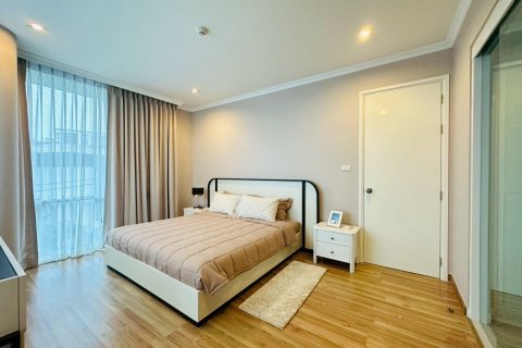 Condo in Hua Hin, Thailand, 2 bedrooms  № 145330 - photo 12