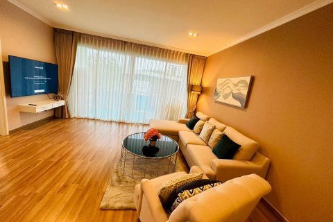 Condo in Hua Hin, Thailand, 2 bedrooms  № 145330 - photo 25