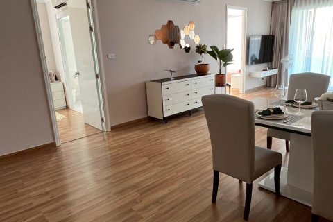 Condo in Hua Hin, Thailand, 2 bedrooms  № 145330 - photo 7