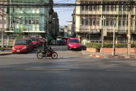 Townhouse à Khlong San, Bangkok, Thaïlande 5 chambres № 172064