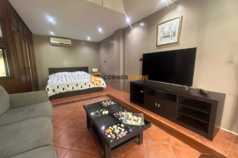 Condo on Jomtien Beach, Pattaya, Thailand, 1 bedroom  № 176550 - photo 5