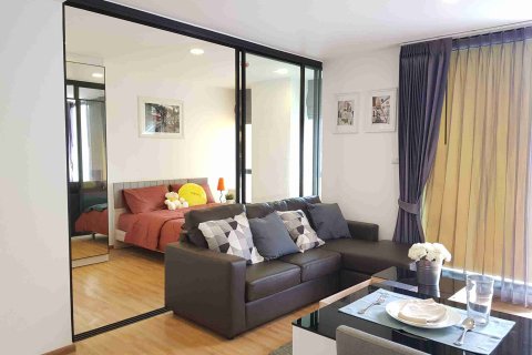 Condo in Thonburi, Bangkok, Thailand, 1 bedroom № 183621 - photo 6