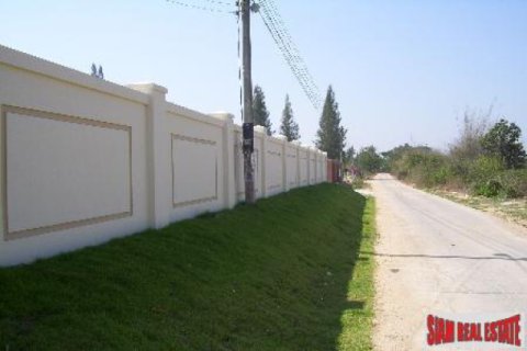 Villa in Hua Hin, Thailand 3 bedrooms № 202424 - photo 5