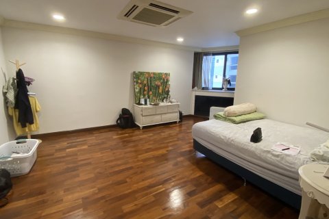 Condo à Khlong Toei, Bangkok, Thaïlande, 3 chambres № 200802 - photo 2