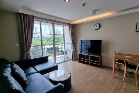 Condo à Watthana, Bangkok, Thaïlande, 2 chambres № 200799 - photo 9