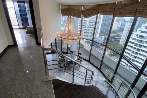 Condo in Watthana, Bangkok, Thailand, 6 bedrooms № 200805 - photo 28