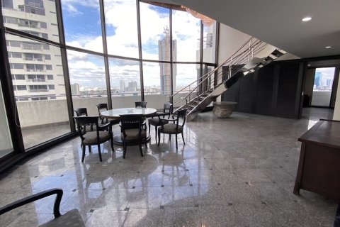 Condo in Watthana, Bangkok, Thailand, 6 bedrooms № 200805 - photo 26