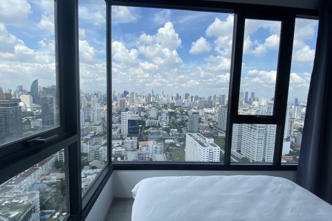Condo à Watthana, Bangkok, Thaïlande, 2 chambres № 200803 - photo 6