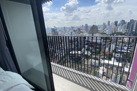 Condo à Watthana, Bangkok, Thaïlande, 2 chambres № 200803 - photo 2
