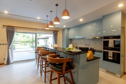 Villa in Hua Hin, Thailand 5 bedrooms № 168319 - photo 16