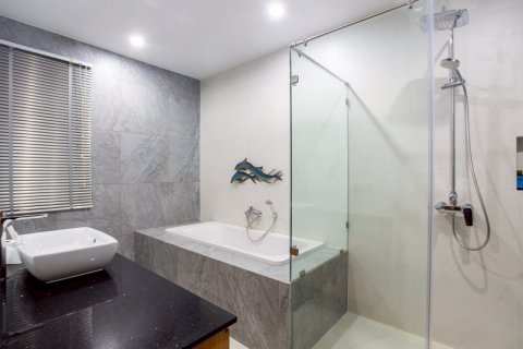 Villa in Hua Hin, Thailand 5 bedrooms № 168319 - photo 28