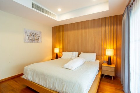 Villa in Hua Hin, Thailand 5 bedrooms № 168319 - photo 26