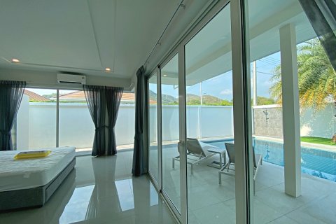 Villa in Hua Hin, Thailand 3 bedrooms № 168285 - photo 18