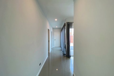 Villa in Hua Hin, Thailand 3 bedrooms № 168285 - photo 13