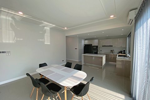 Villa in Hua Hin, Thailand 3 bedrooms № 168285 - photo 25