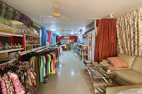 Коммерческая недвижимость в Хуа Хине, Таиланд  № 168321