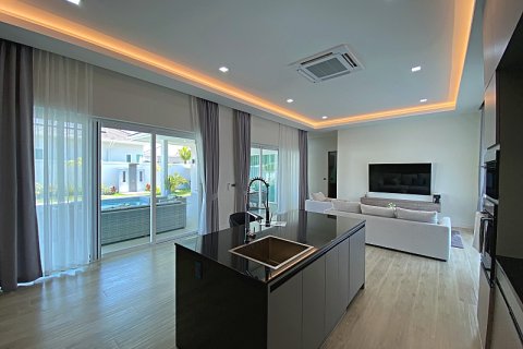 Villa à Hua Hin, Thaïlande 2 chambres № 168286 - photo 15