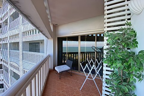 Condo in Hua Hin, Thailand, 2 bedrooms  № 168287 - photo 18