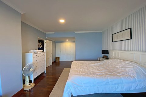 Condo in Hua Hin, Thailand, 2 bedrooms  № 168287 - photo 12