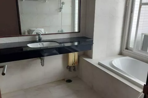 Studio in the Condo in Watthana, Bangkok, Thailand  № 141935 - photo 11