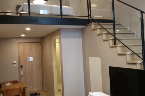 Studio dans le Condo à Sathon, Bangkok, Thaïlande № 141933 - photo 8