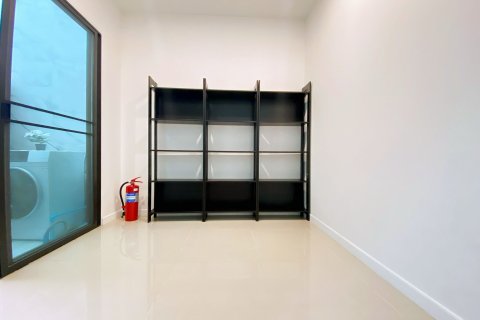 Townhouse à Bang Khen, Bangkok, Thaïlande 5 chambres № 141950 - photo 14