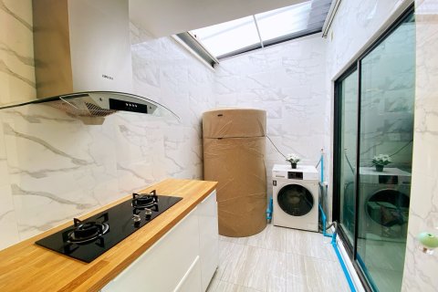 Townhouse à Bang Khen, Bangkok, Thaïlande 5 chambres № 141950 - photo 25