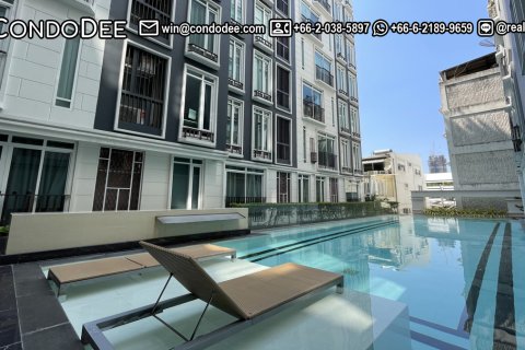 Condominio de 3 dormitorios en Sathon, Bangkok, Tailandia № 201076 - foto 27
